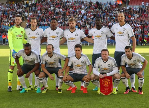 他仍然具备 他仍然具备