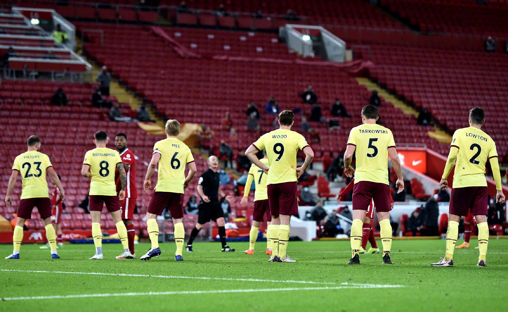 号在中锋群 号在中锋群